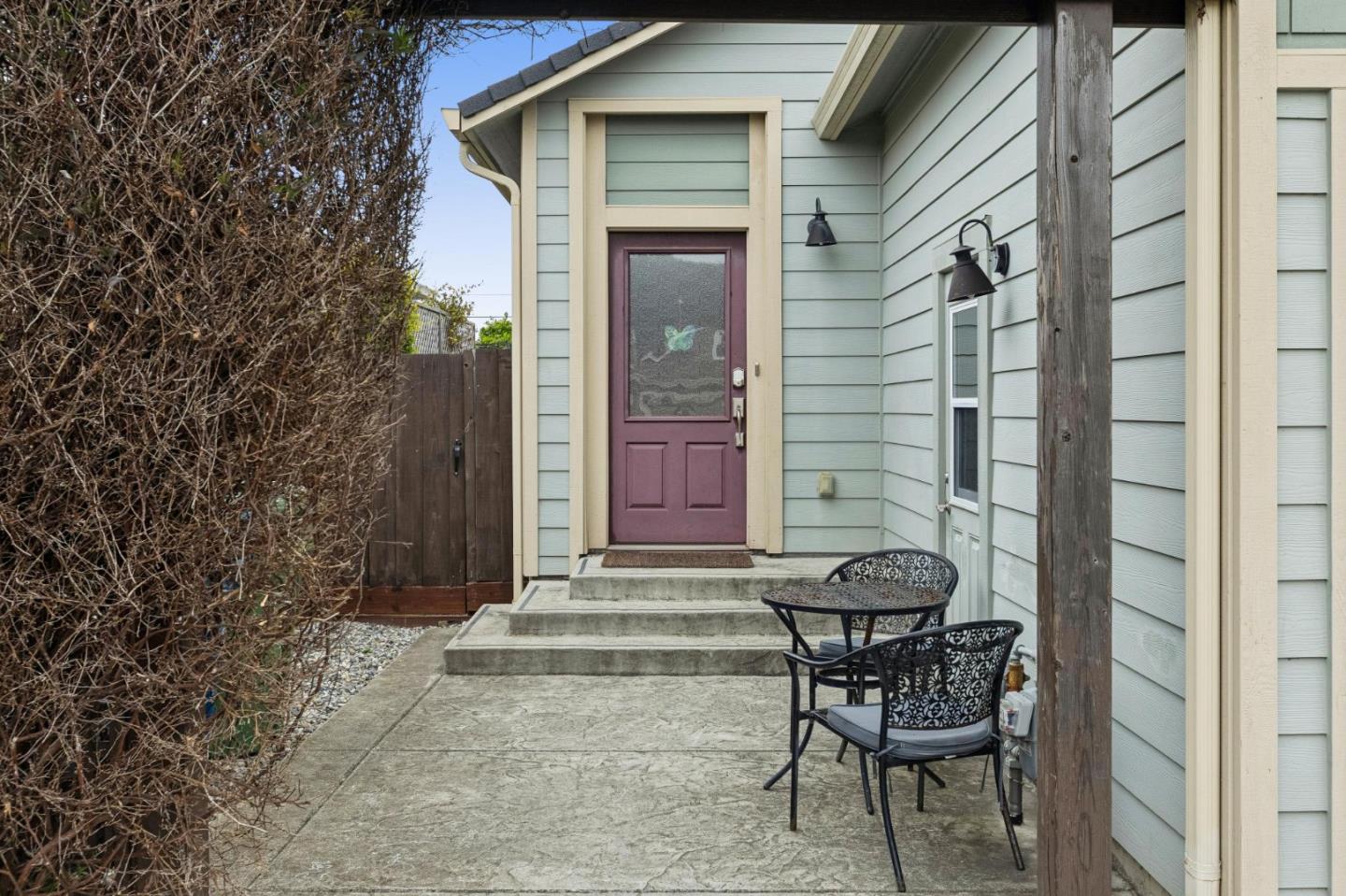 408 Belleville BLVD