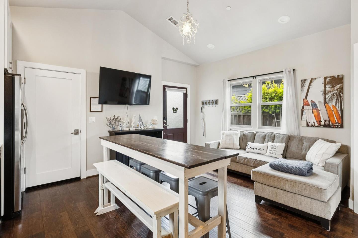 408 Belleville BLVD