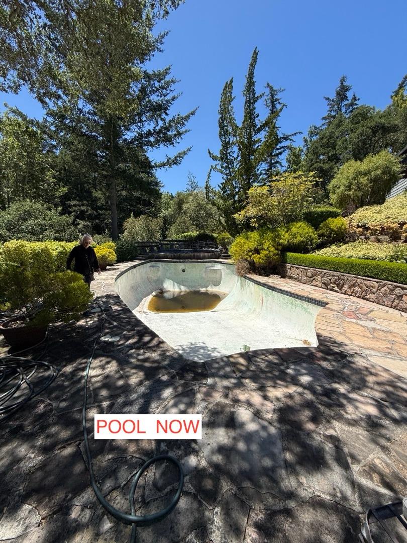 496 Raymundo DR