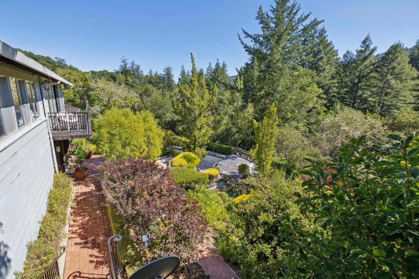 496 Raymundo DR