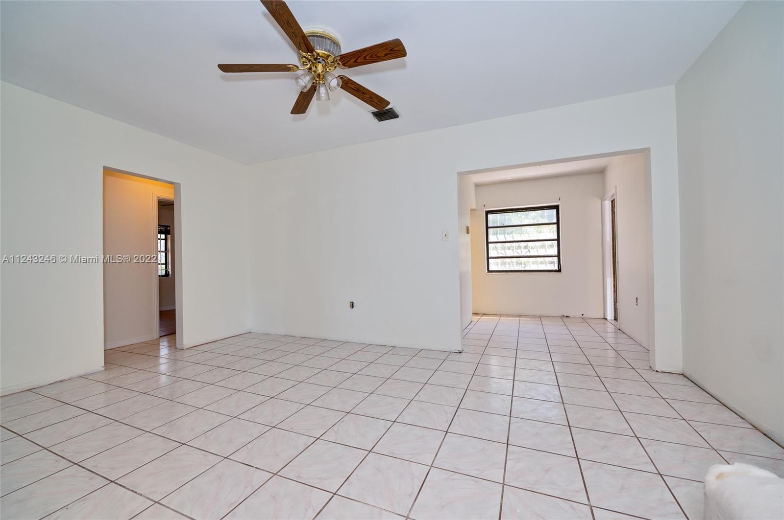 578 NW 112th St