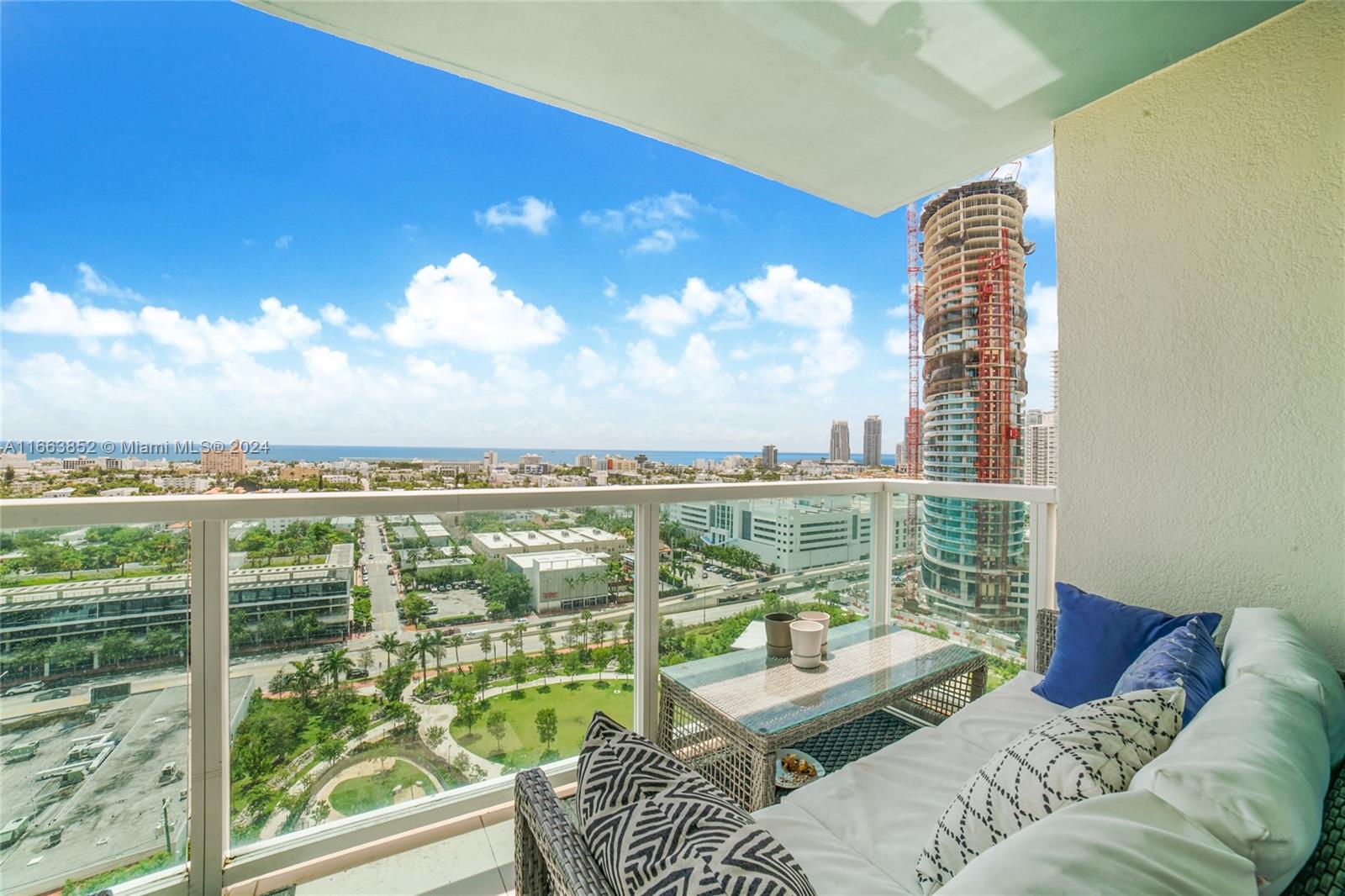 650 West Ave # 2010