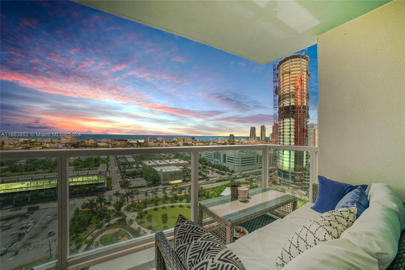 650 West Ave # 2010