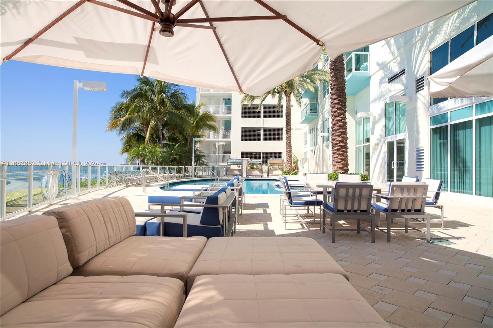650 West Ave # 2010