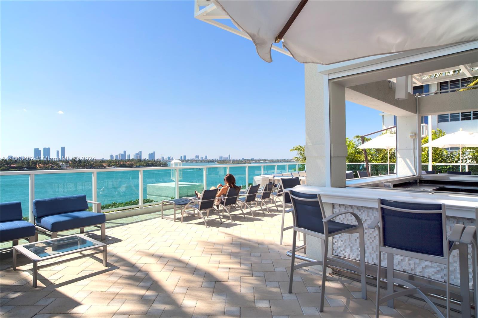 650 West Ave # 2010