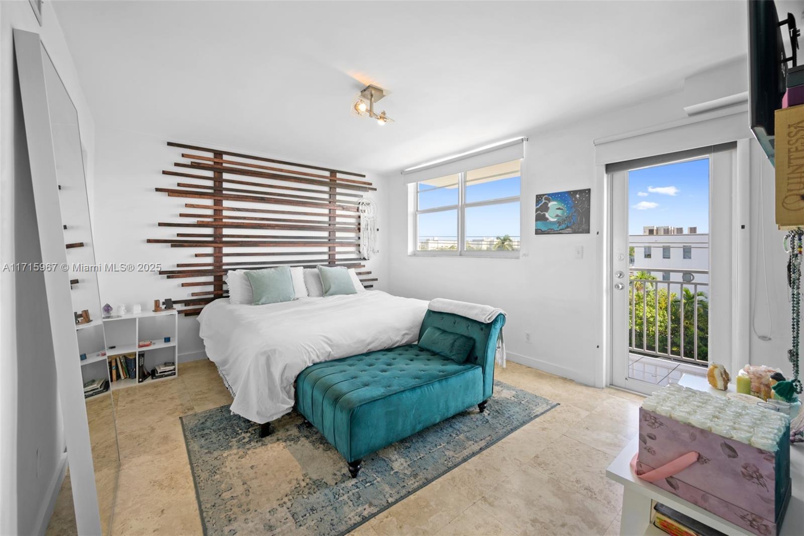 360 Meridian Ave # 5D