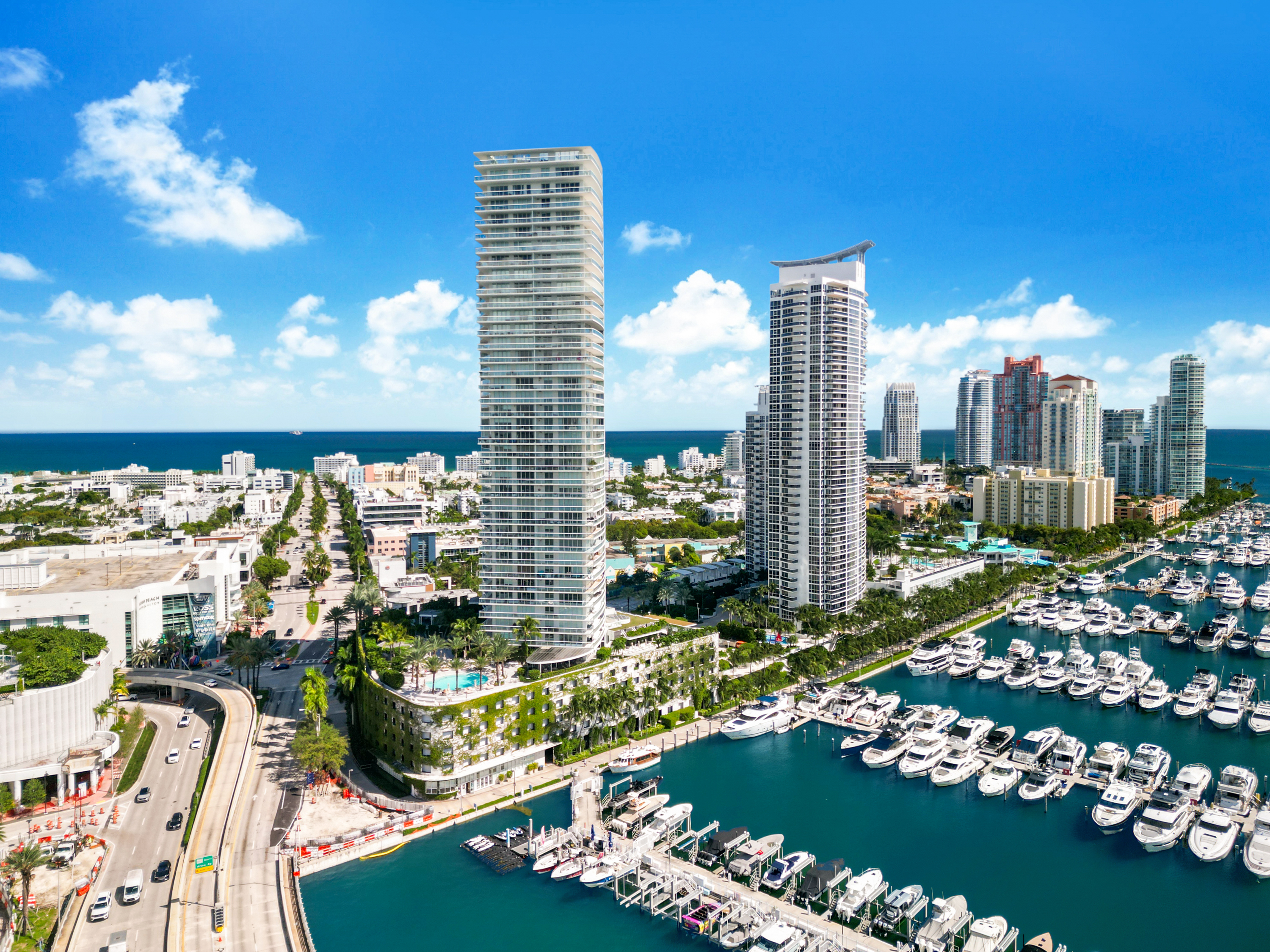 450 Alton Rd Unit# 906