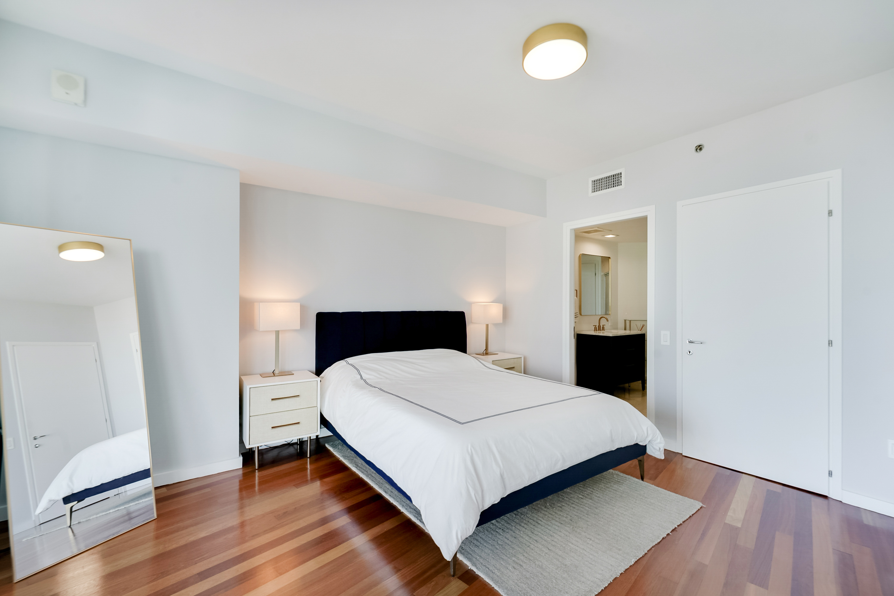 450 Alton Rd Unit# 906