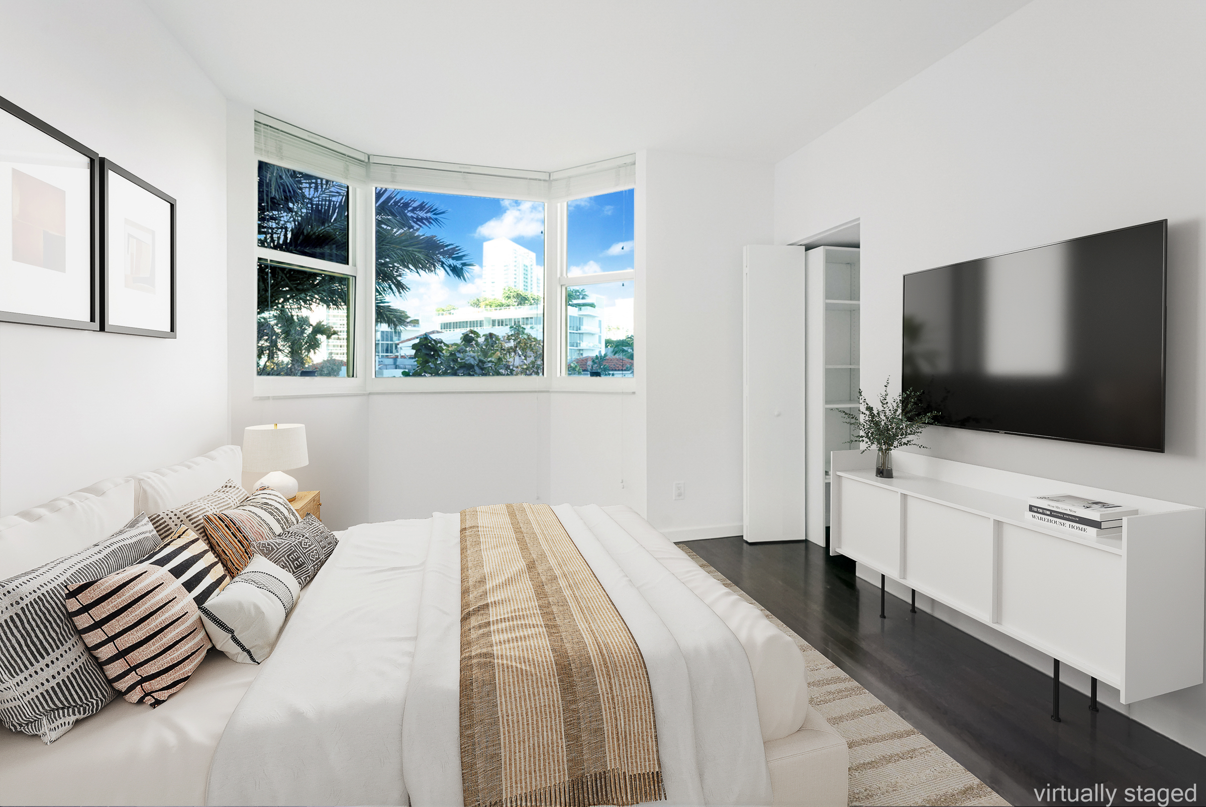 300 S Pointe Dr Unit# 405