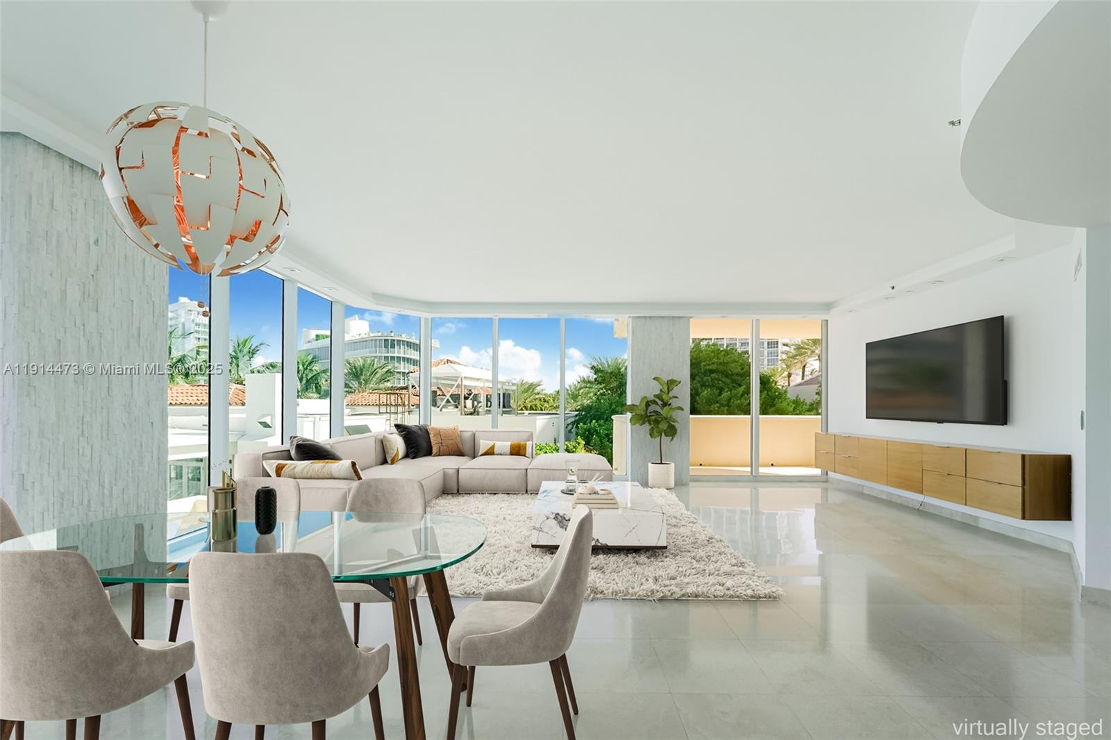 300 S Pointe Dr # 405