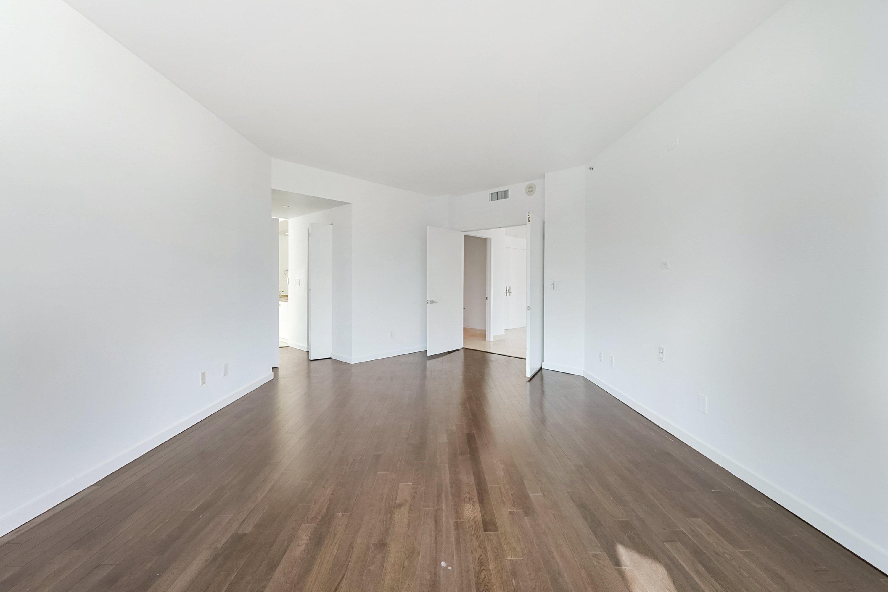 300 S Pointe Dr Unit# 405