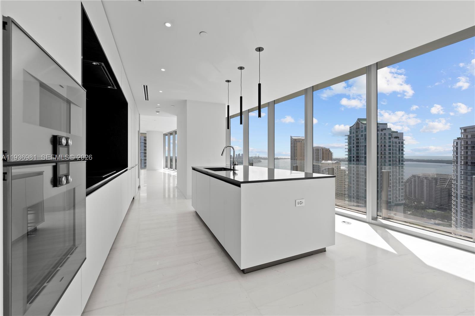 300 Biscayne Blvd Way # 3201