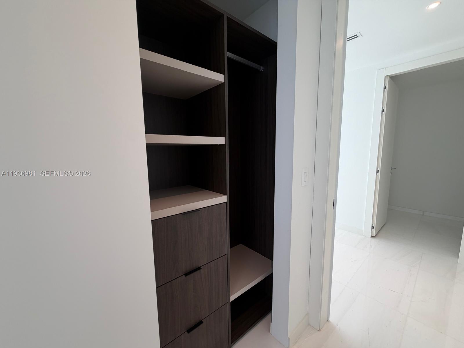 300 Biscayne Blvd Way # 3201
