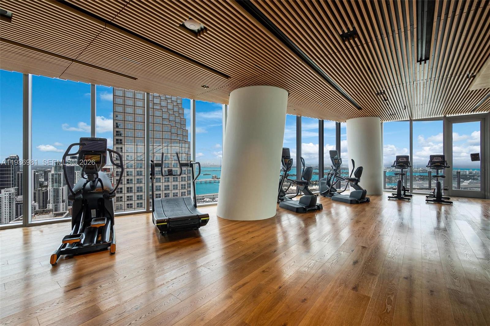 300 Biscayne Blvd Way # 3201
