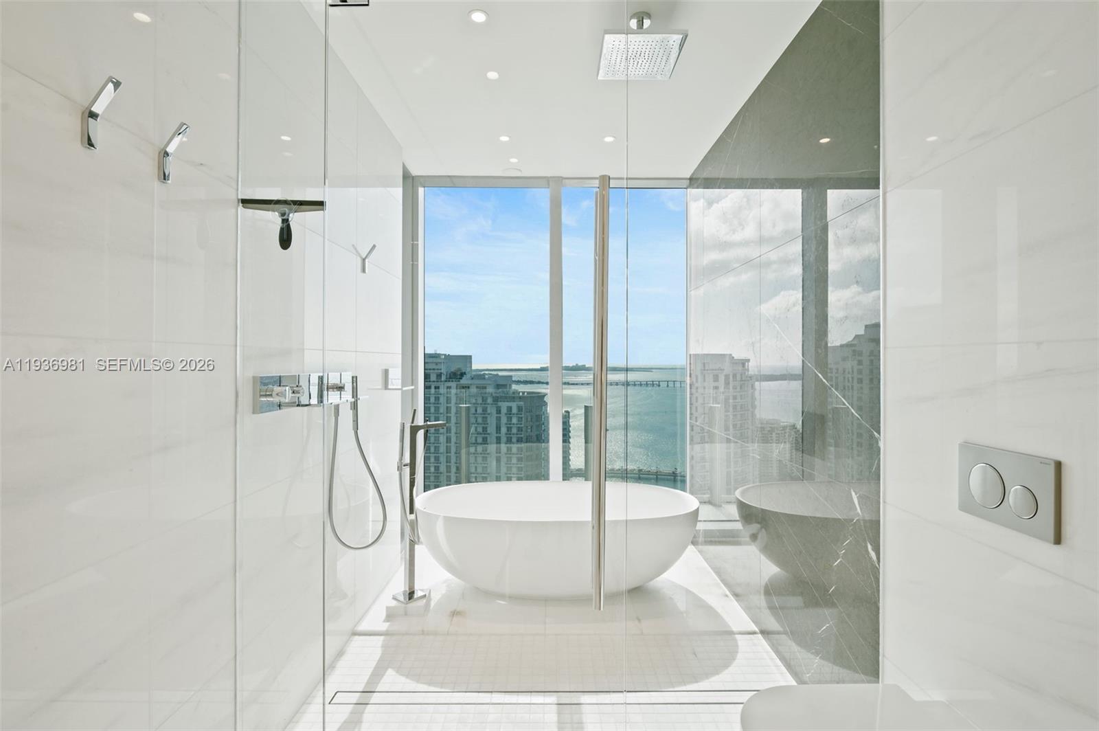 300 Biscayne Blvd Way # 3201