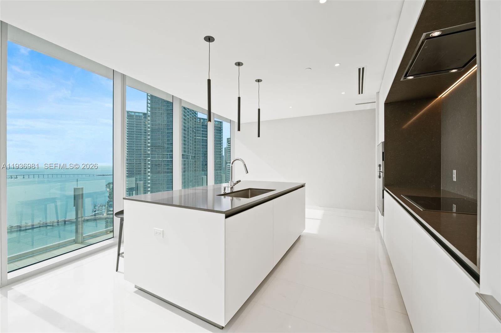 300 Biscayne Blvd Way # 3201