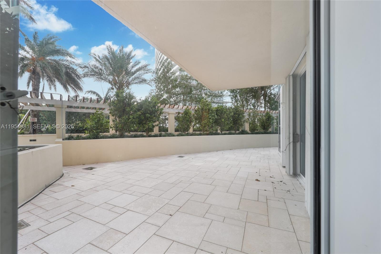 300 S Pointe Dr Unit 303 | Portofino Tower