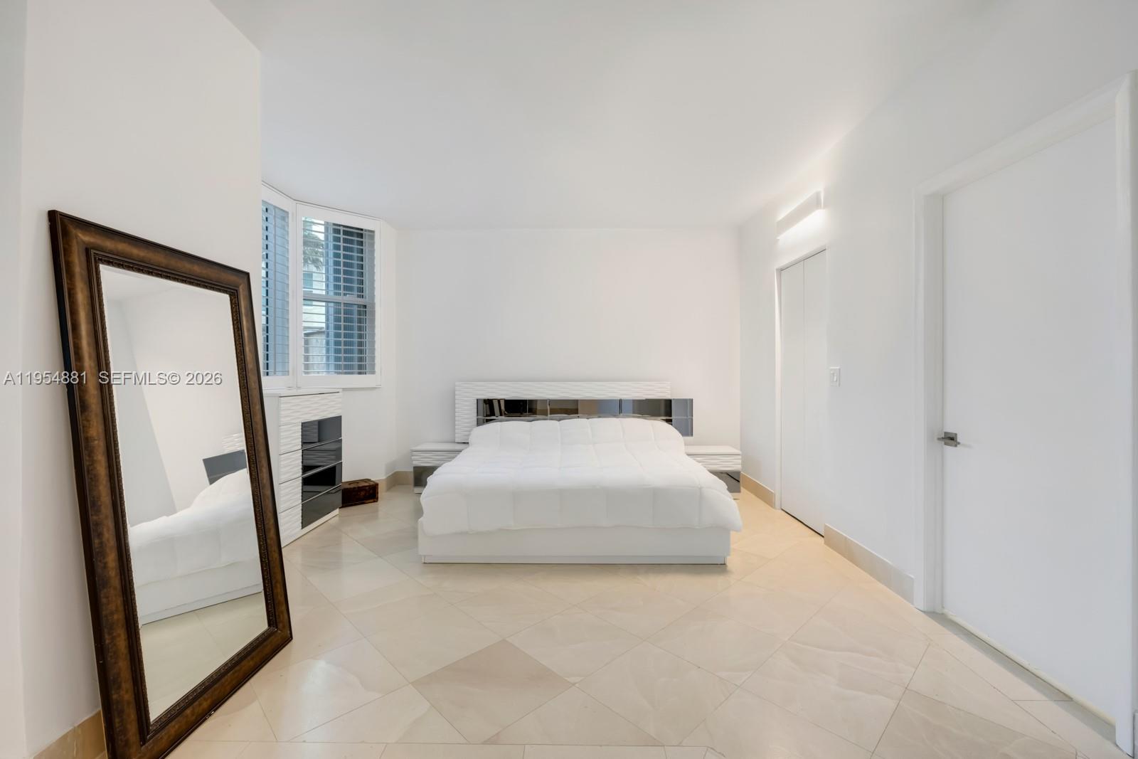 300 S Pointe Dr Unit 303 | Portofino Tower