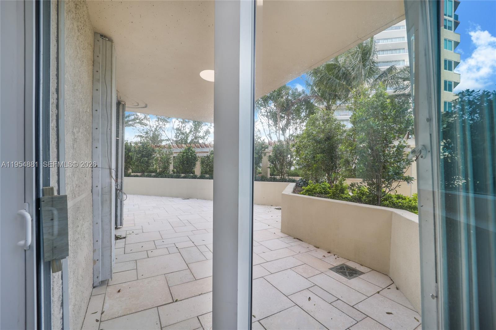 300 S Pointe Dr Unit 303 | Portofino Tower