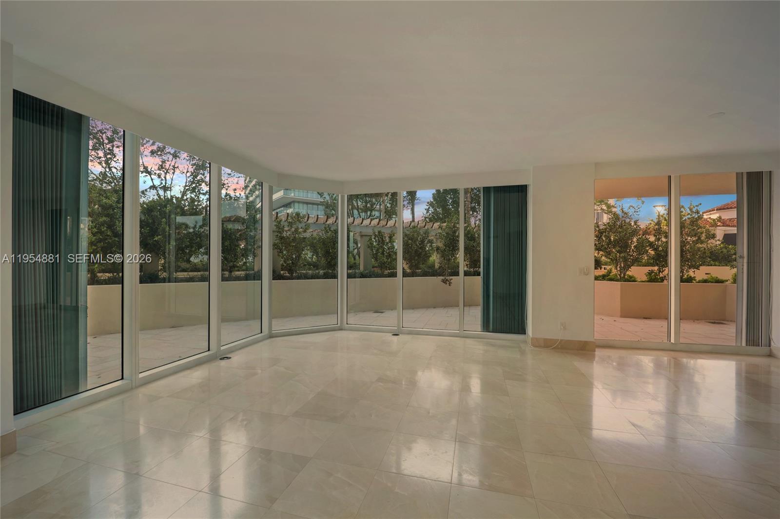 300 S Pointe Dr Unit 303 | Portofino Tower