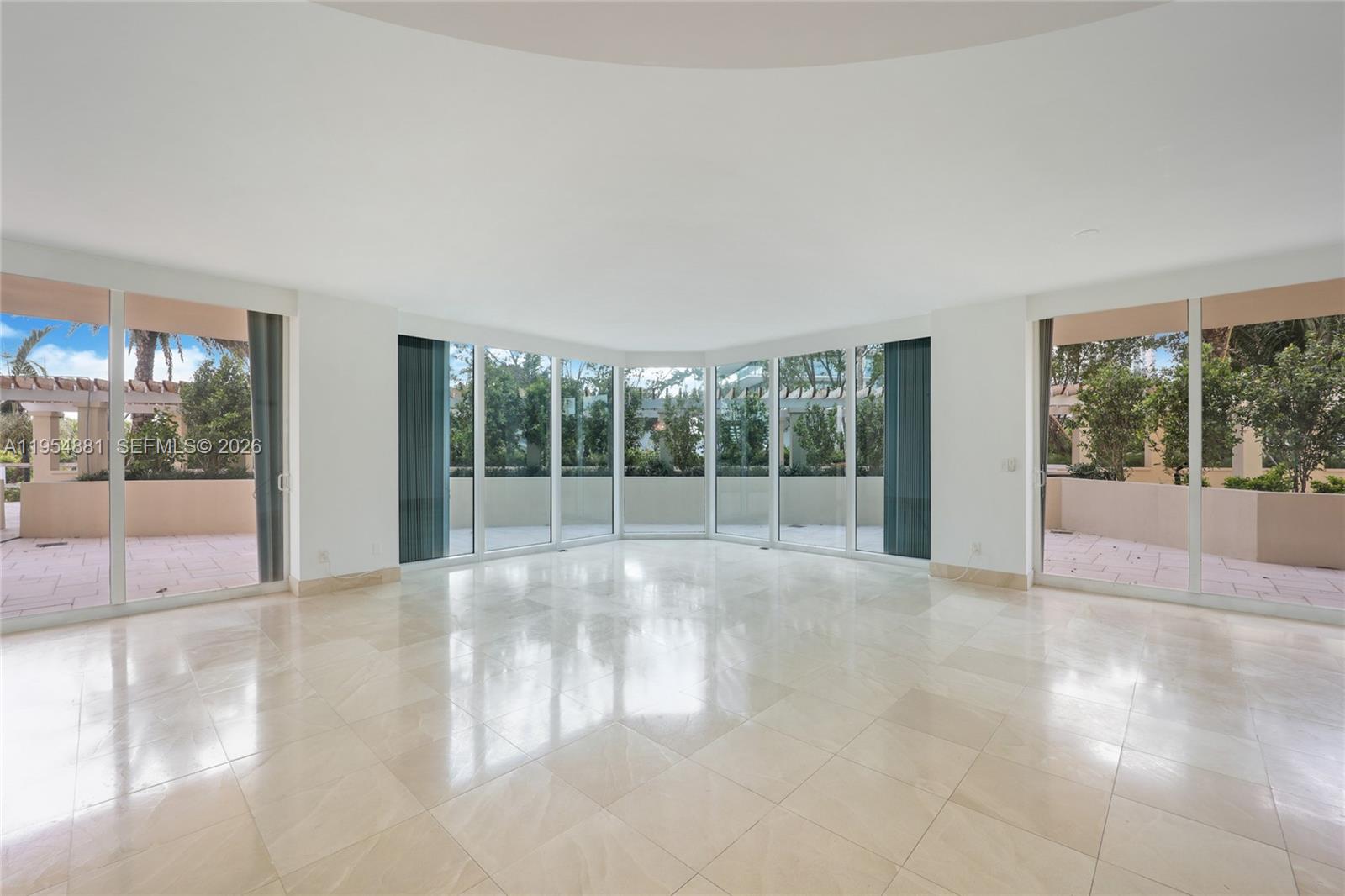 300 S Pointe Dr Unit 303 | Portofino Tower
