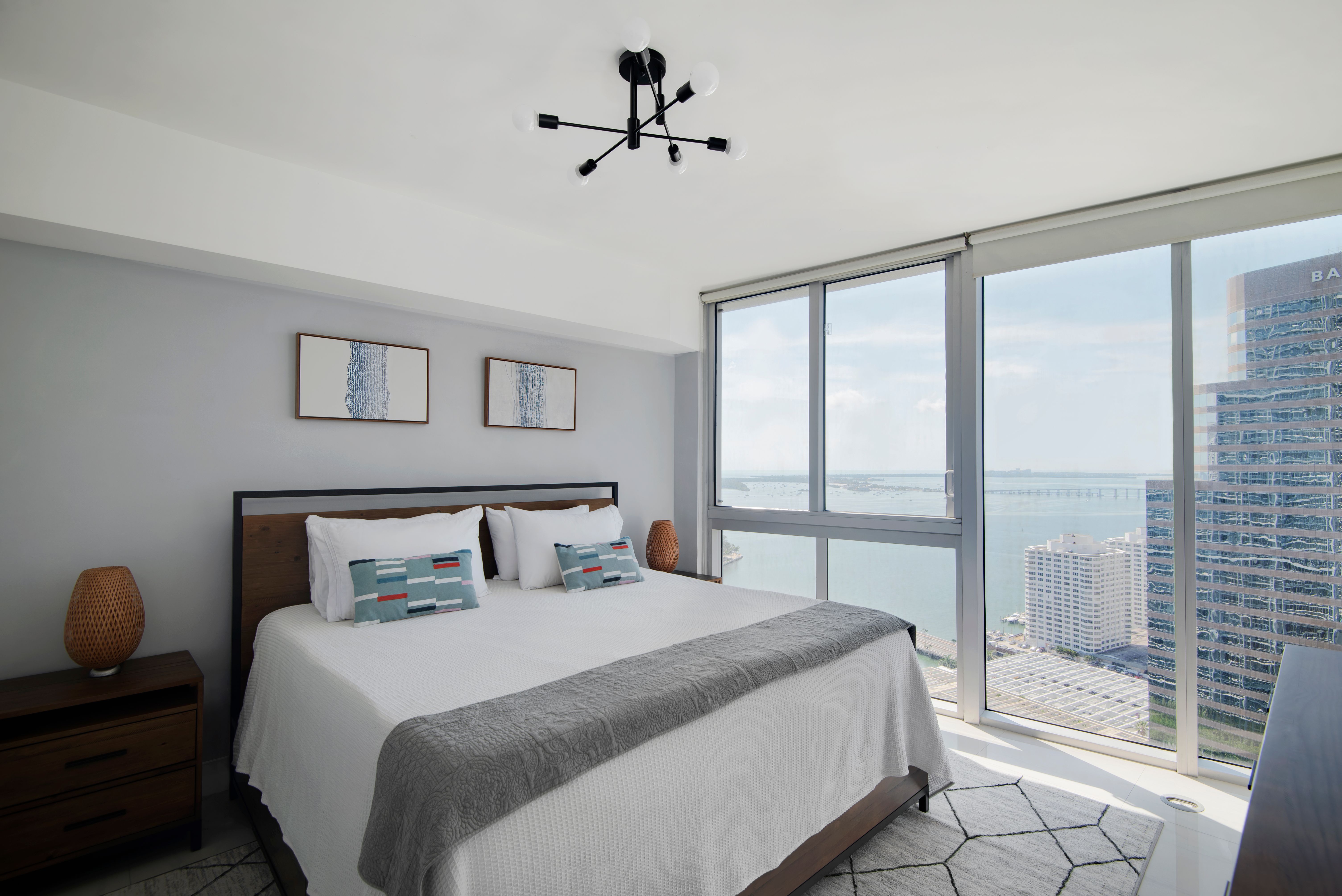 485 Brickell Ave Unit# 3208