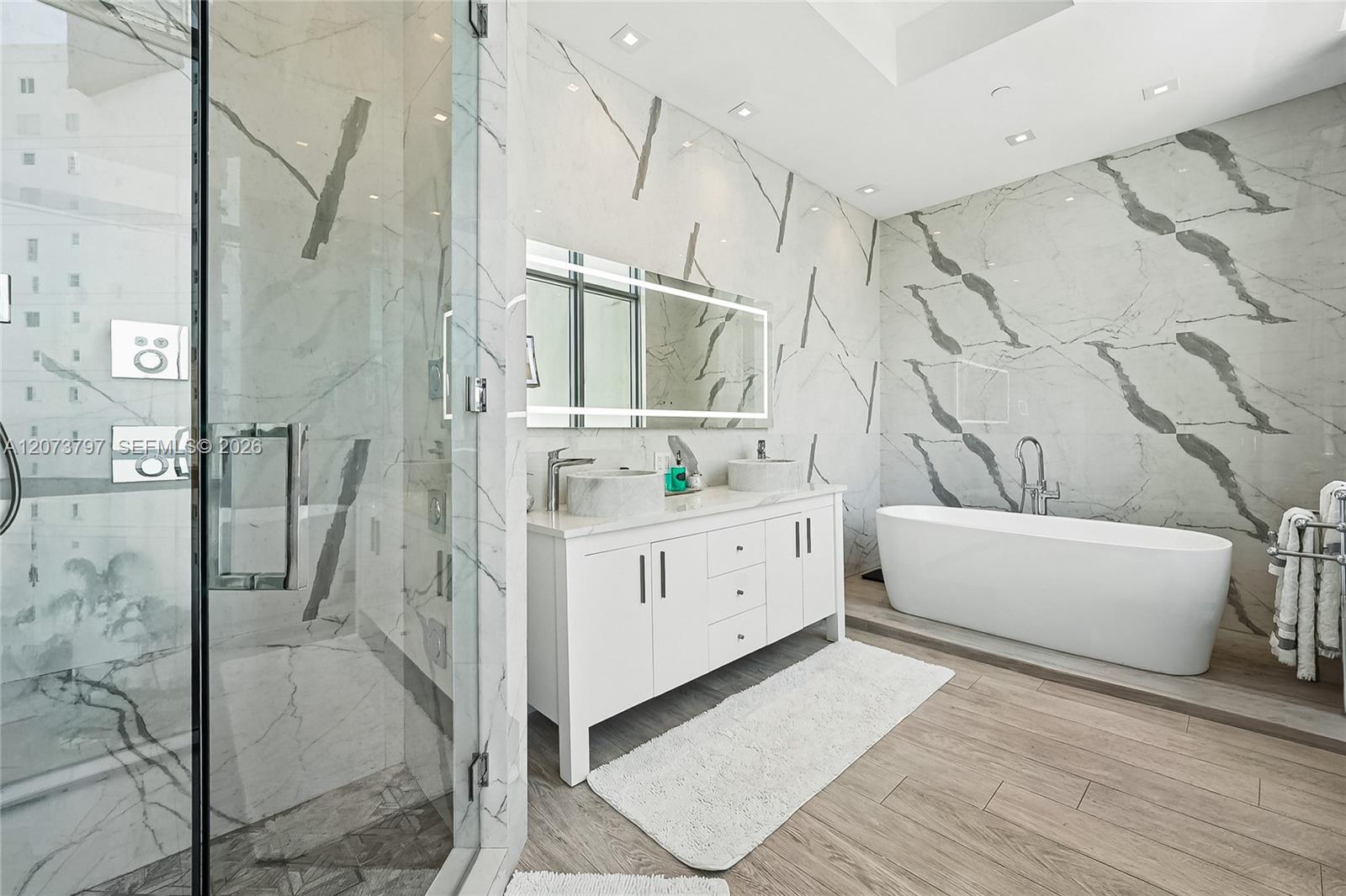 1331 Brickell Bay Dr # 611