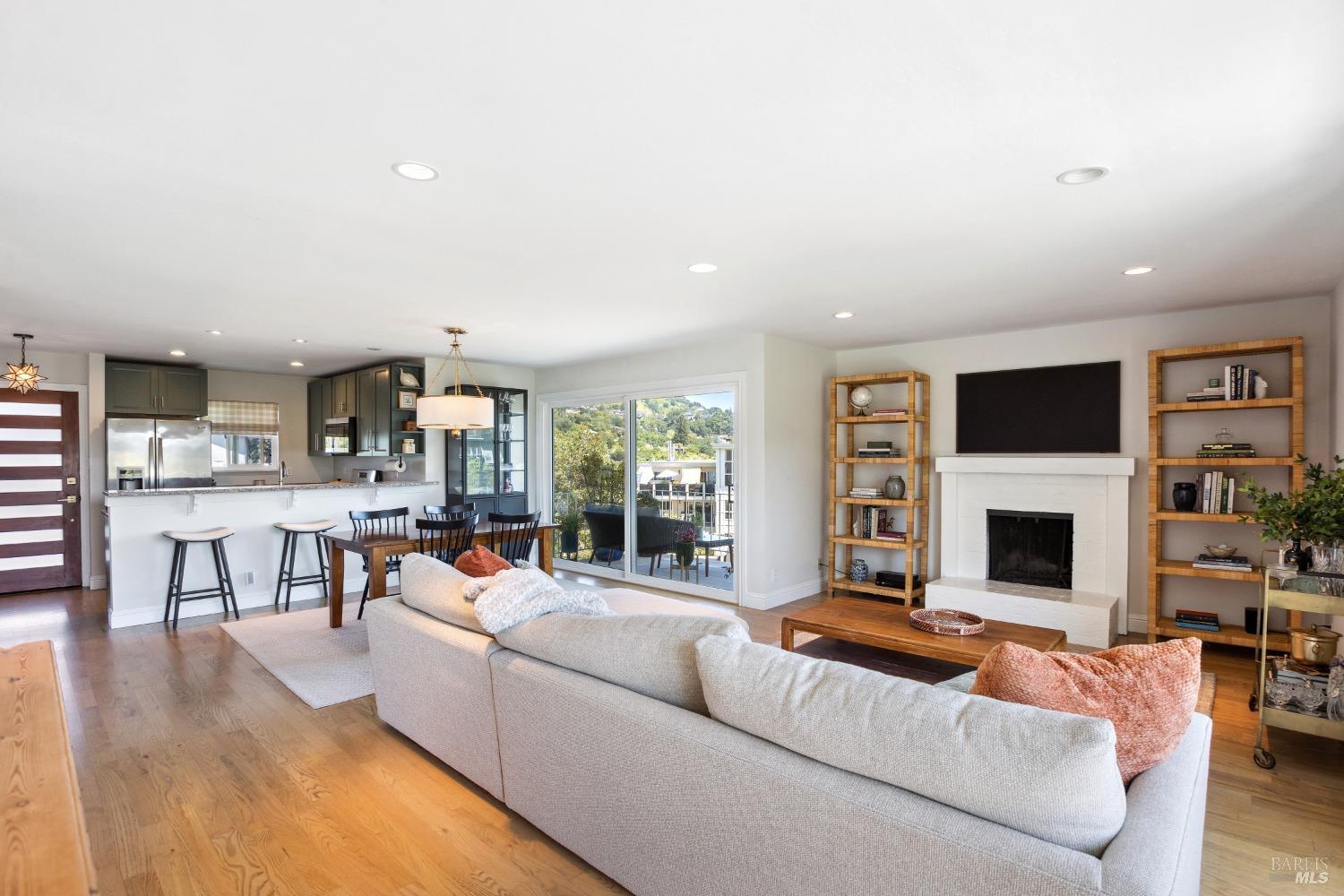 159 Lower Via Casitas