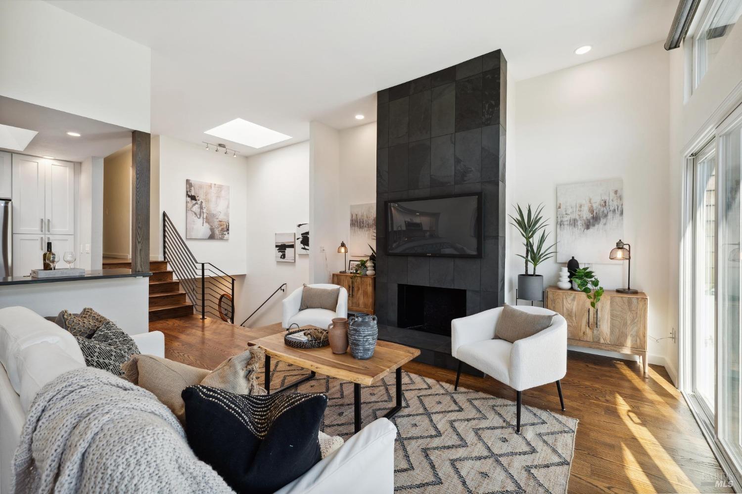 33 Greenside Way
