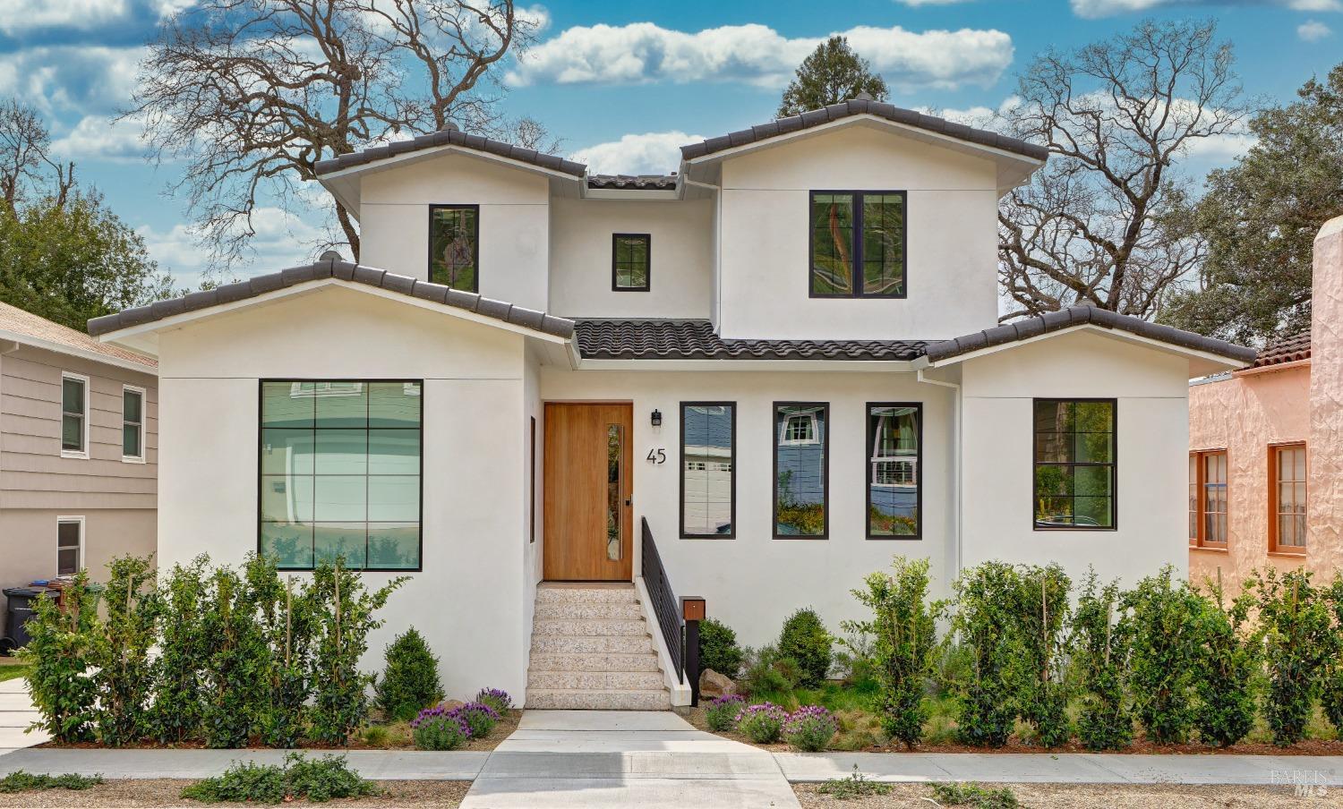 45 Brookside Dr