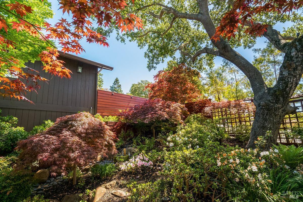 2532 Laguna Vista Dr