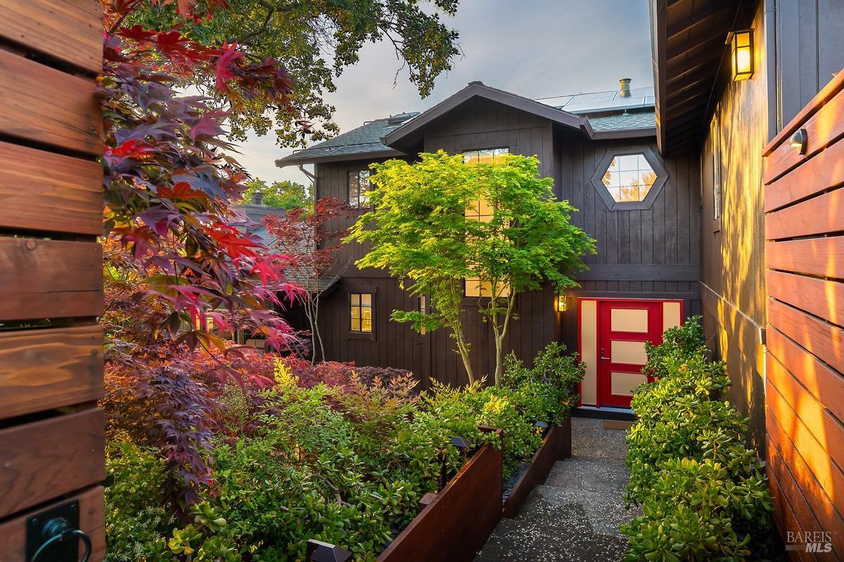 2532 Laguna Vista Dr