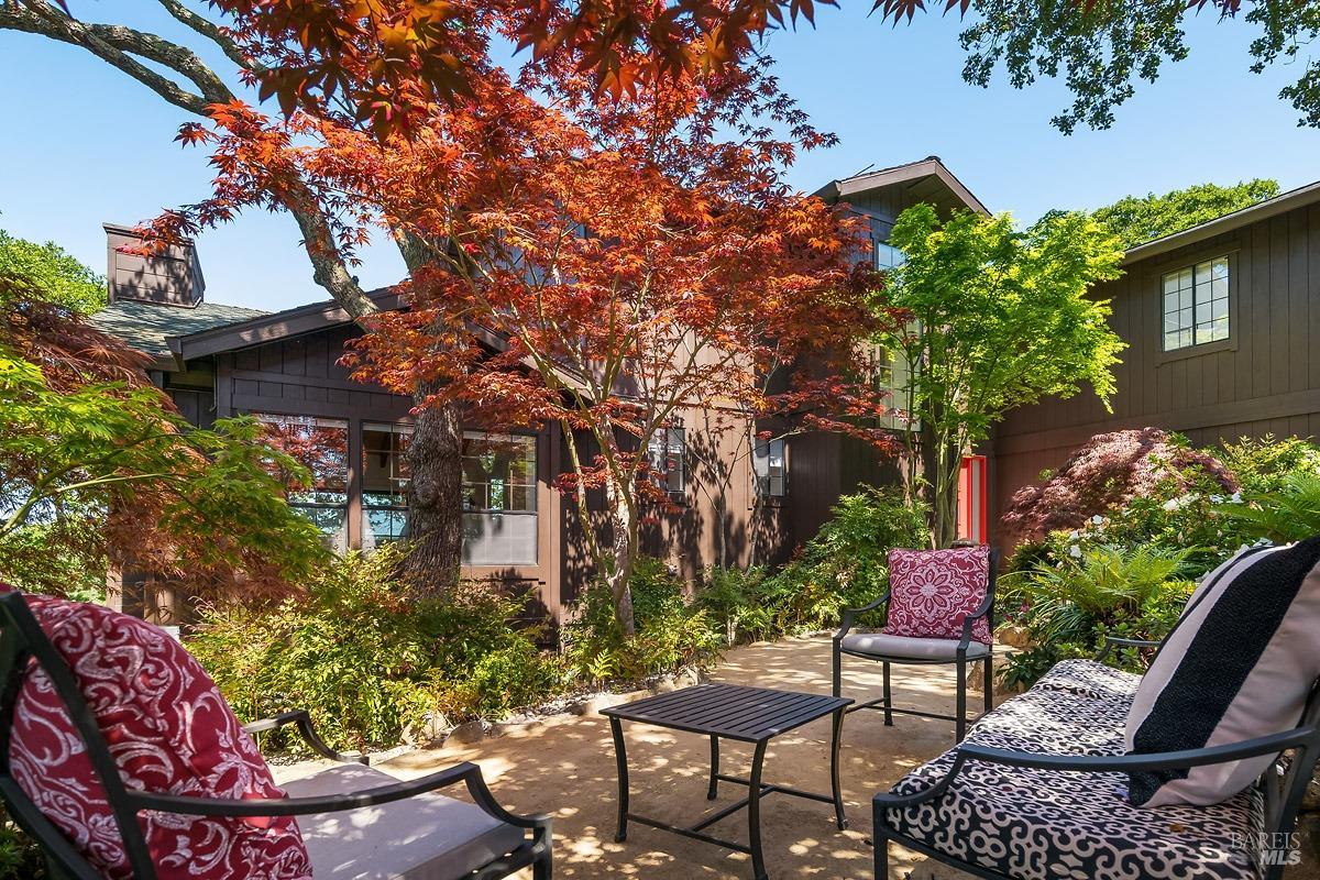 2532 Laguna Vista Dr