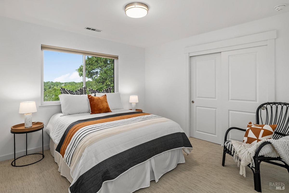 2532 Laguna Vista Dr