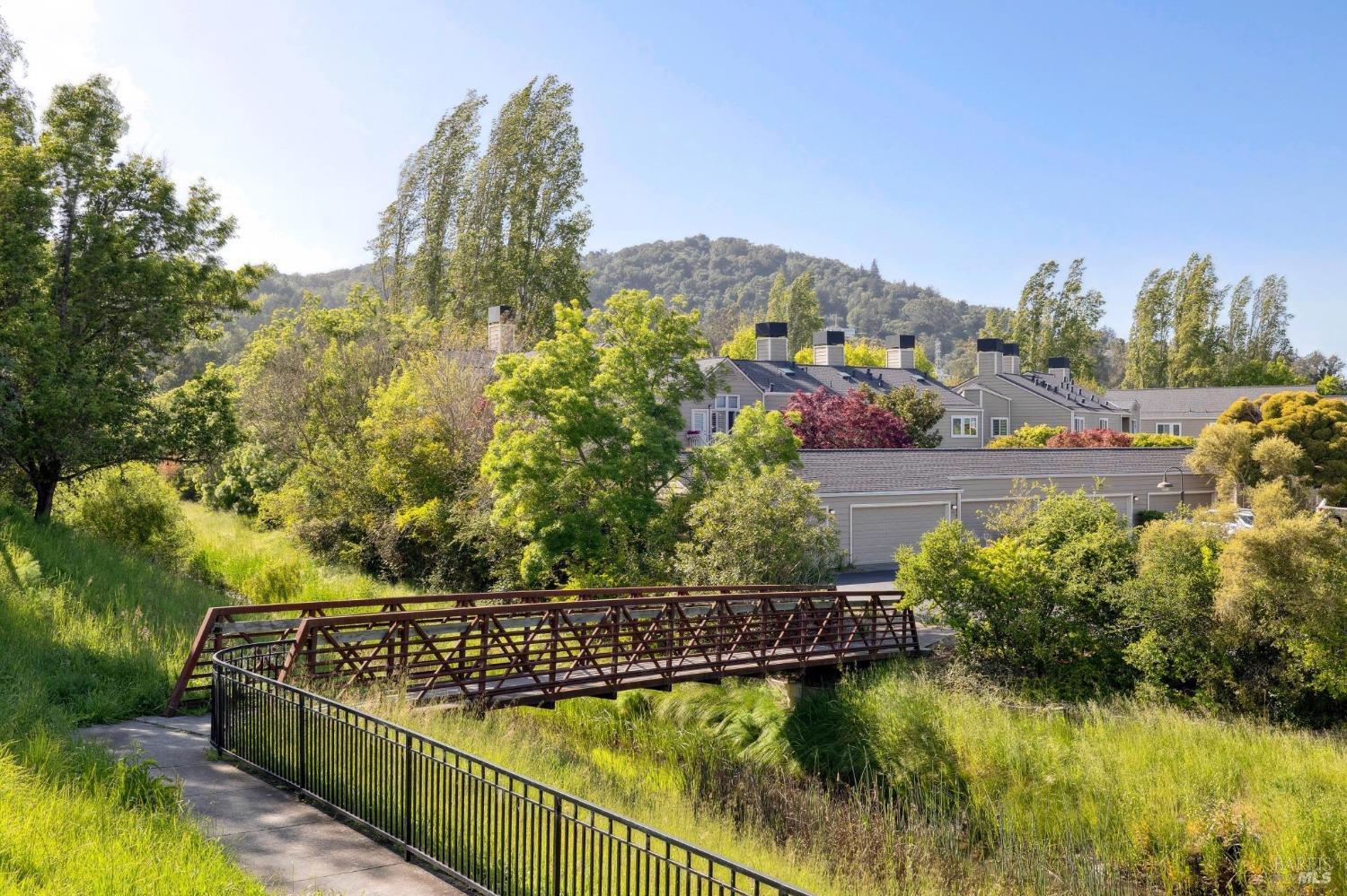 105 Madera Del Presidio Dr