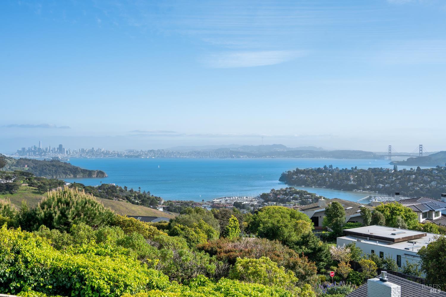 6 Saint Gabrielle Ct