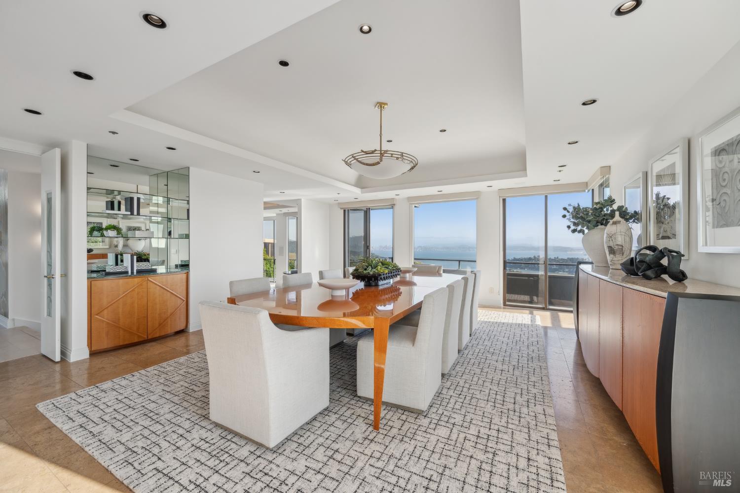 6 Saint Gabrielle Ct