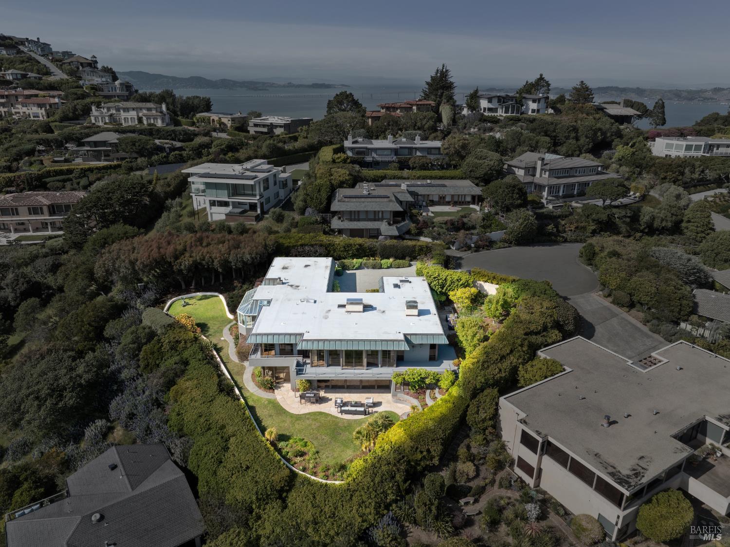 6 Saint Gabrielle Ct