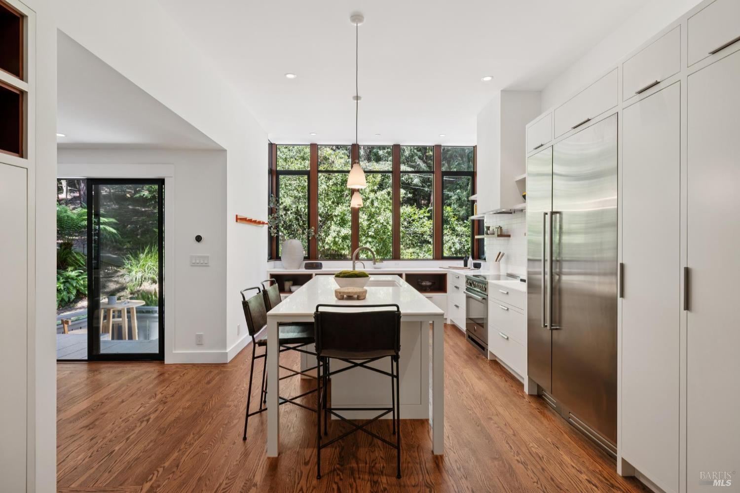 28 Marsh Dr