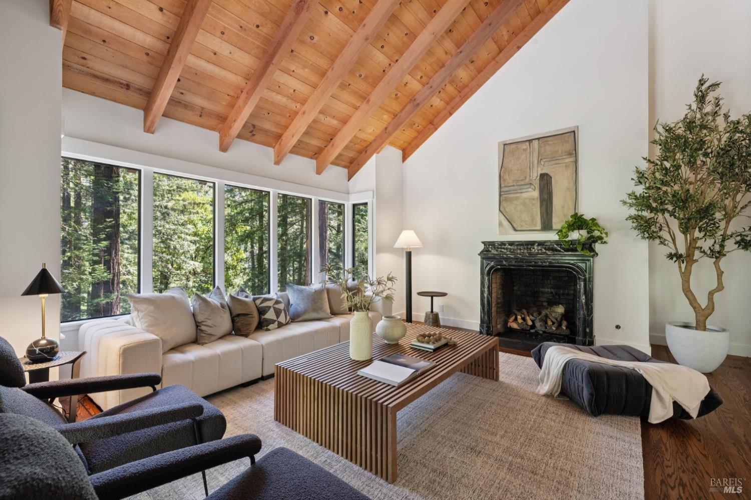 28 Marsh Dr