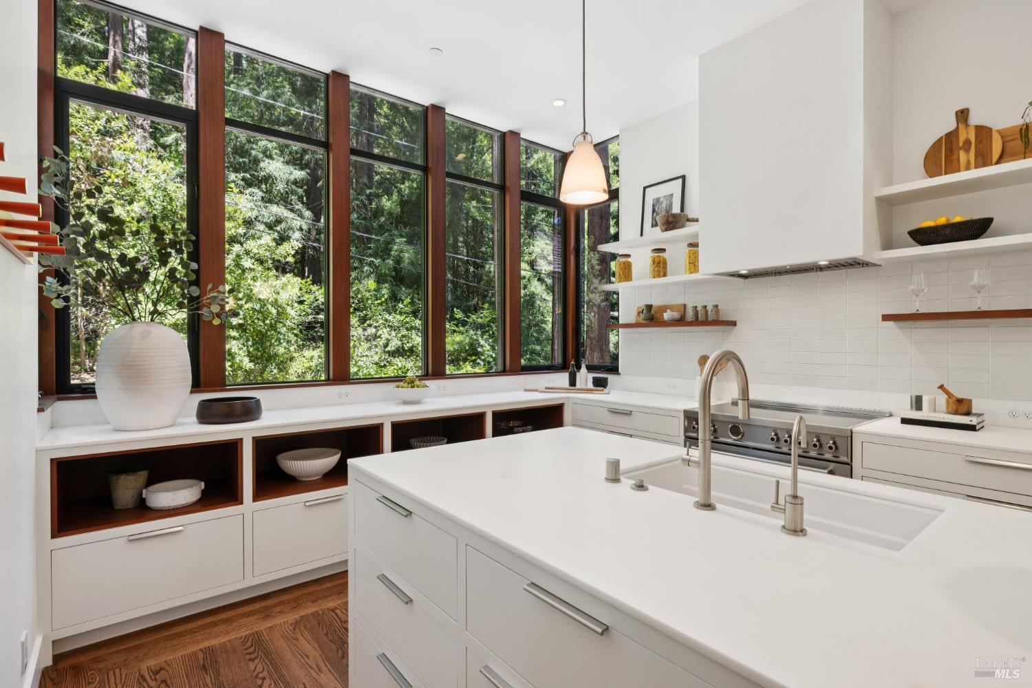 28 Marsh Dr