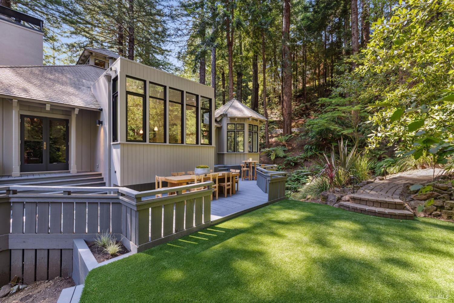 28 Marsh Dr