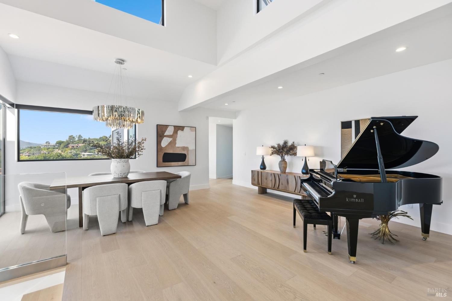 2 Audrey Ct