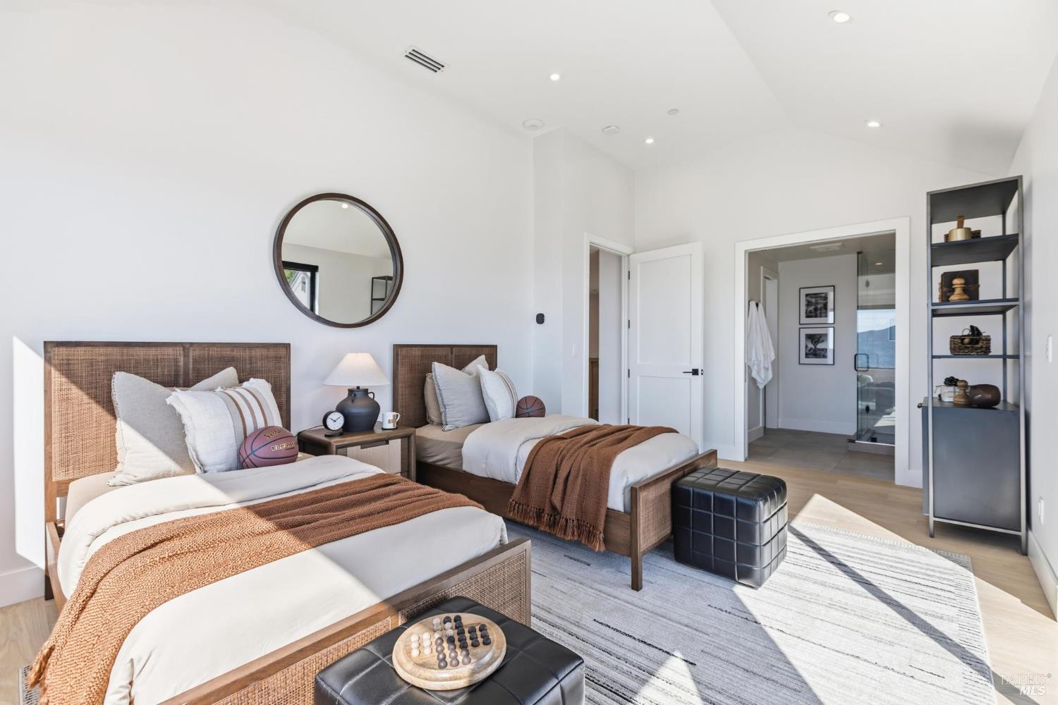 2 Audrey Ct