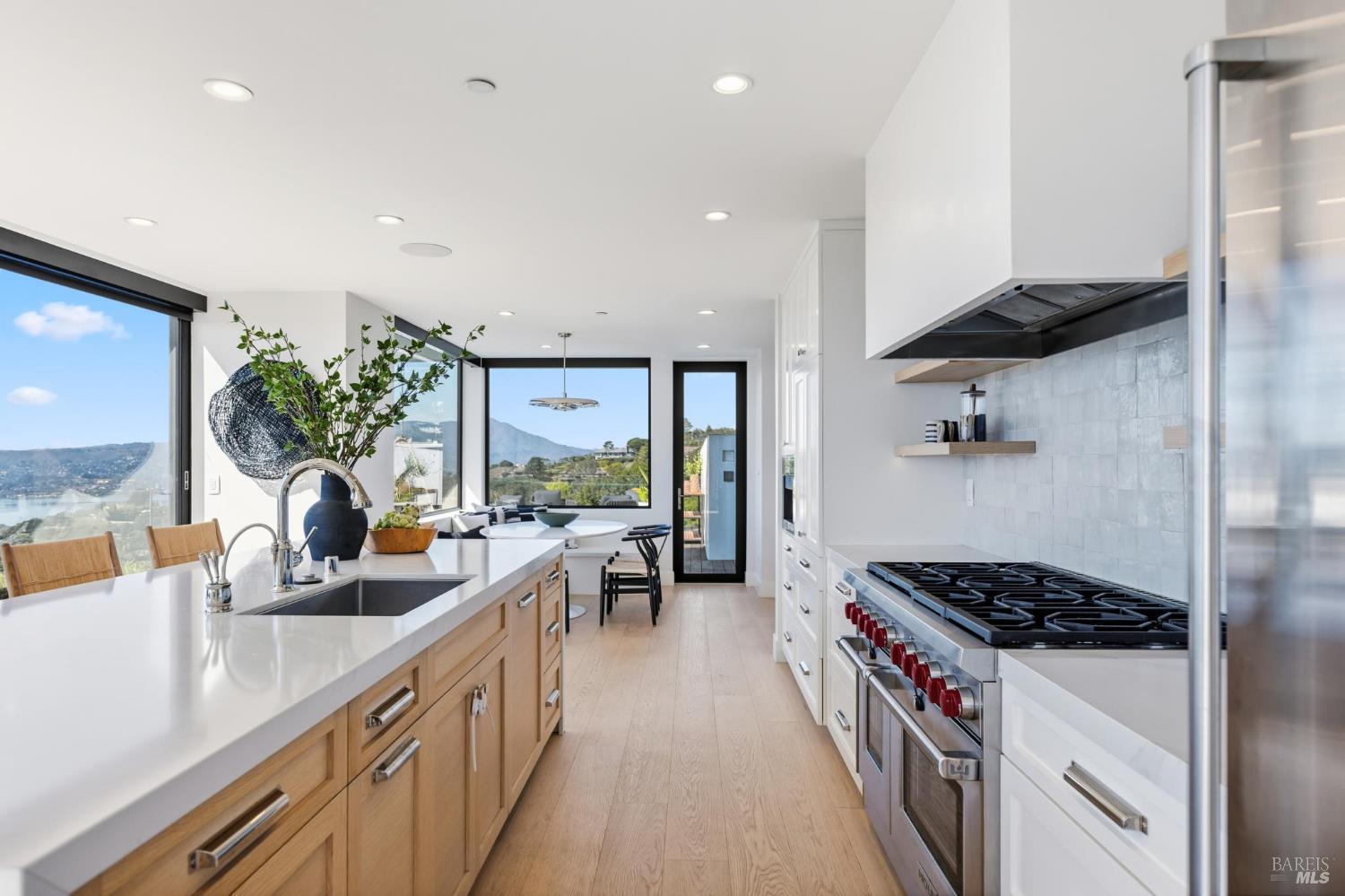 2 Audrey Ct