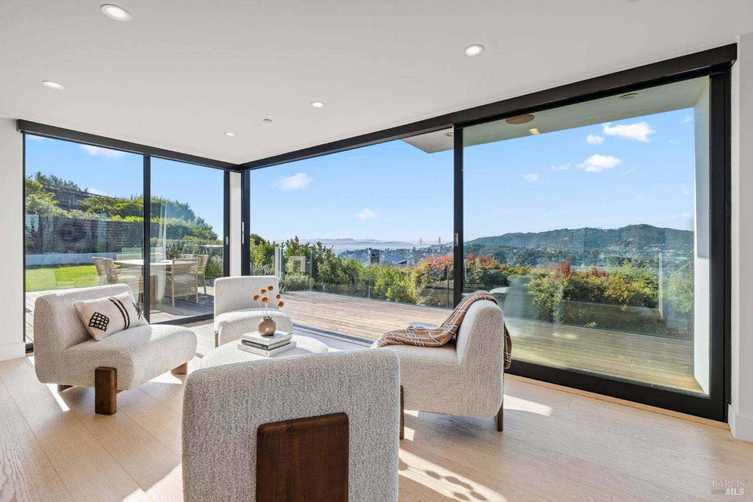 2 Audrey Ct