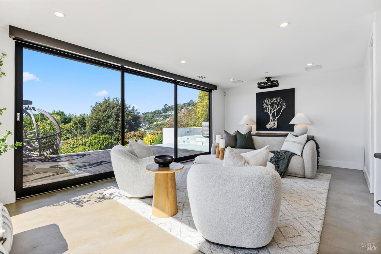 2 Audrey Ct
