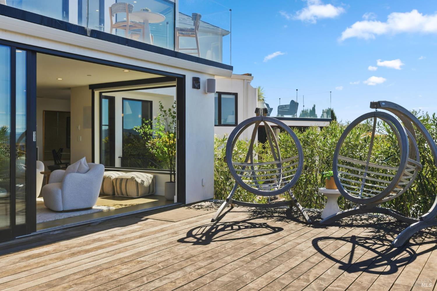 2 Audrey Ct
