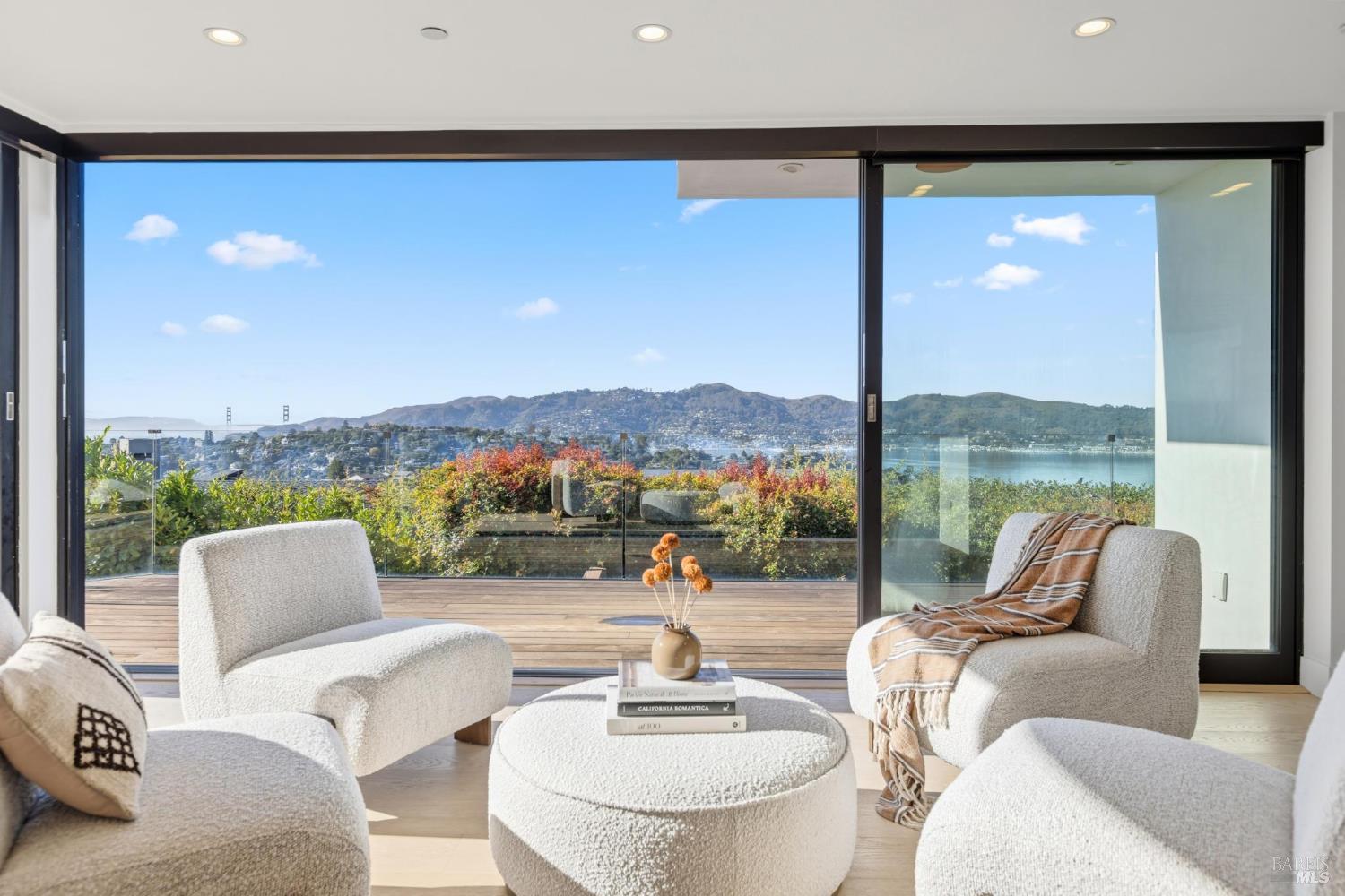 2 Audrey Ct