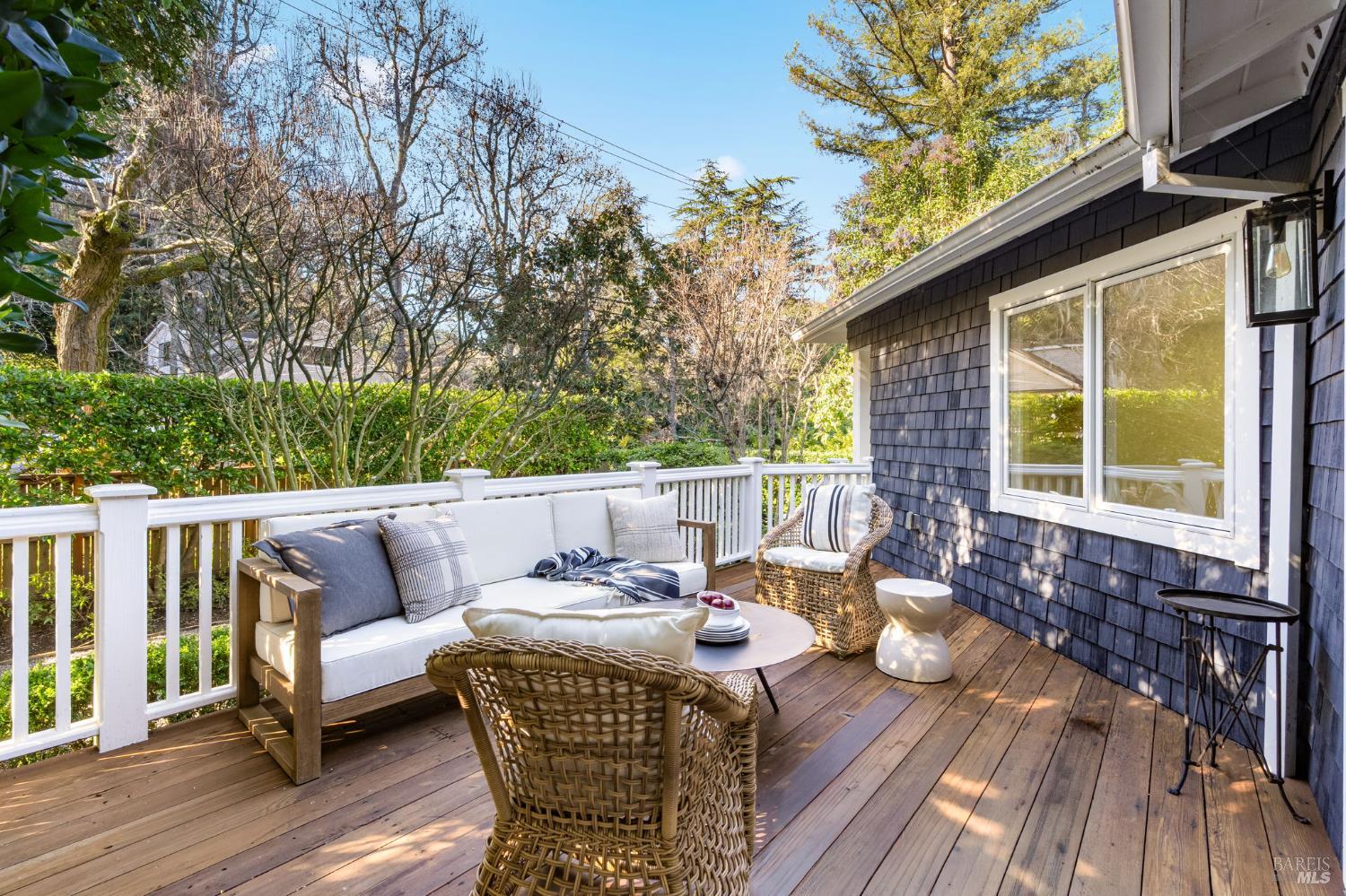 47 Redwood Drive